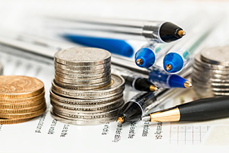 Financing your studies (© Steve Buissinne auf Pixabay)
